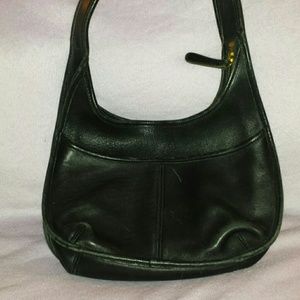 Well used vintage coach shoulder bag
